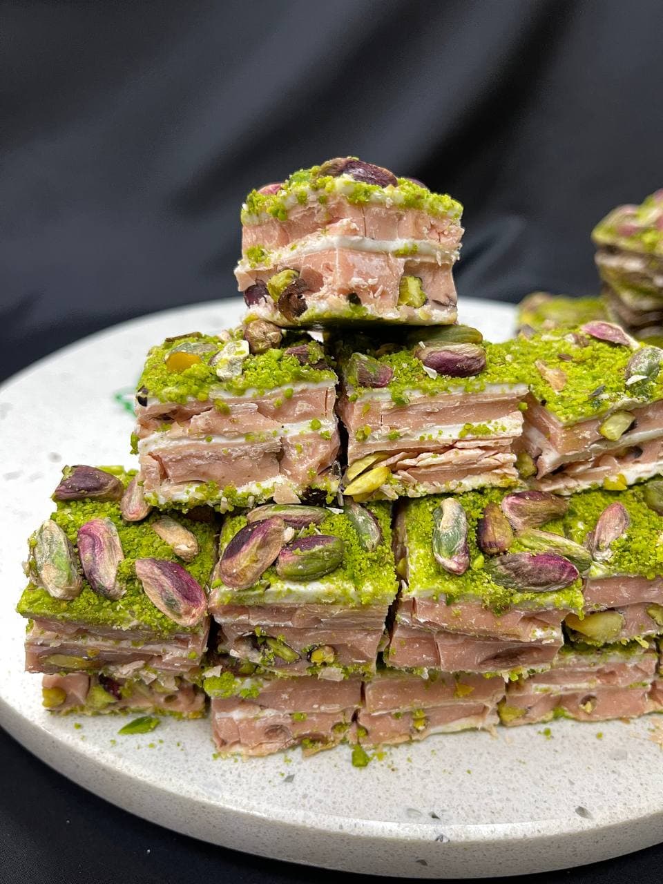 Çilekli Katmer lokum