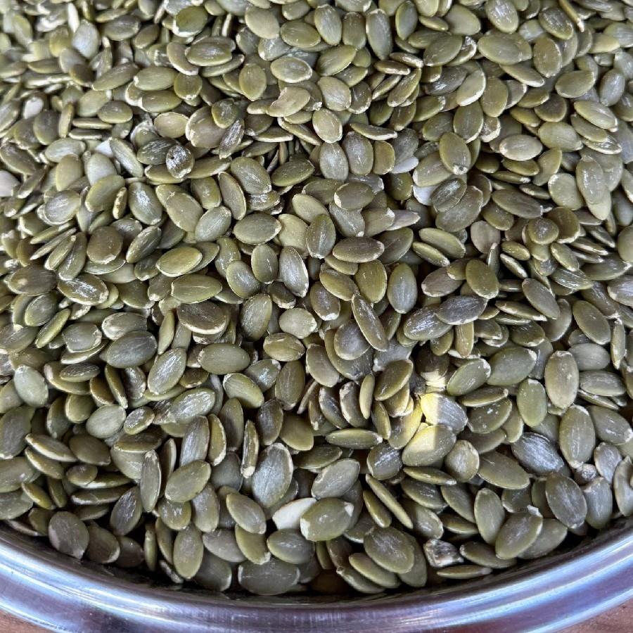 çiğ kabak çekirdeği içi